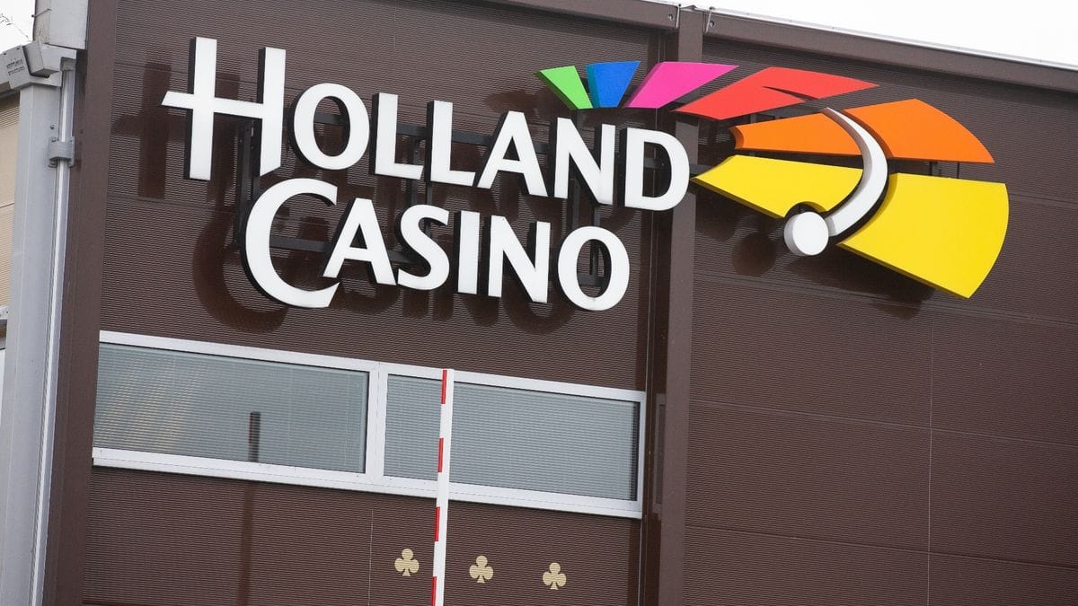 Посетители Holland Casino сделали пожертвования в Фонд исследования рака